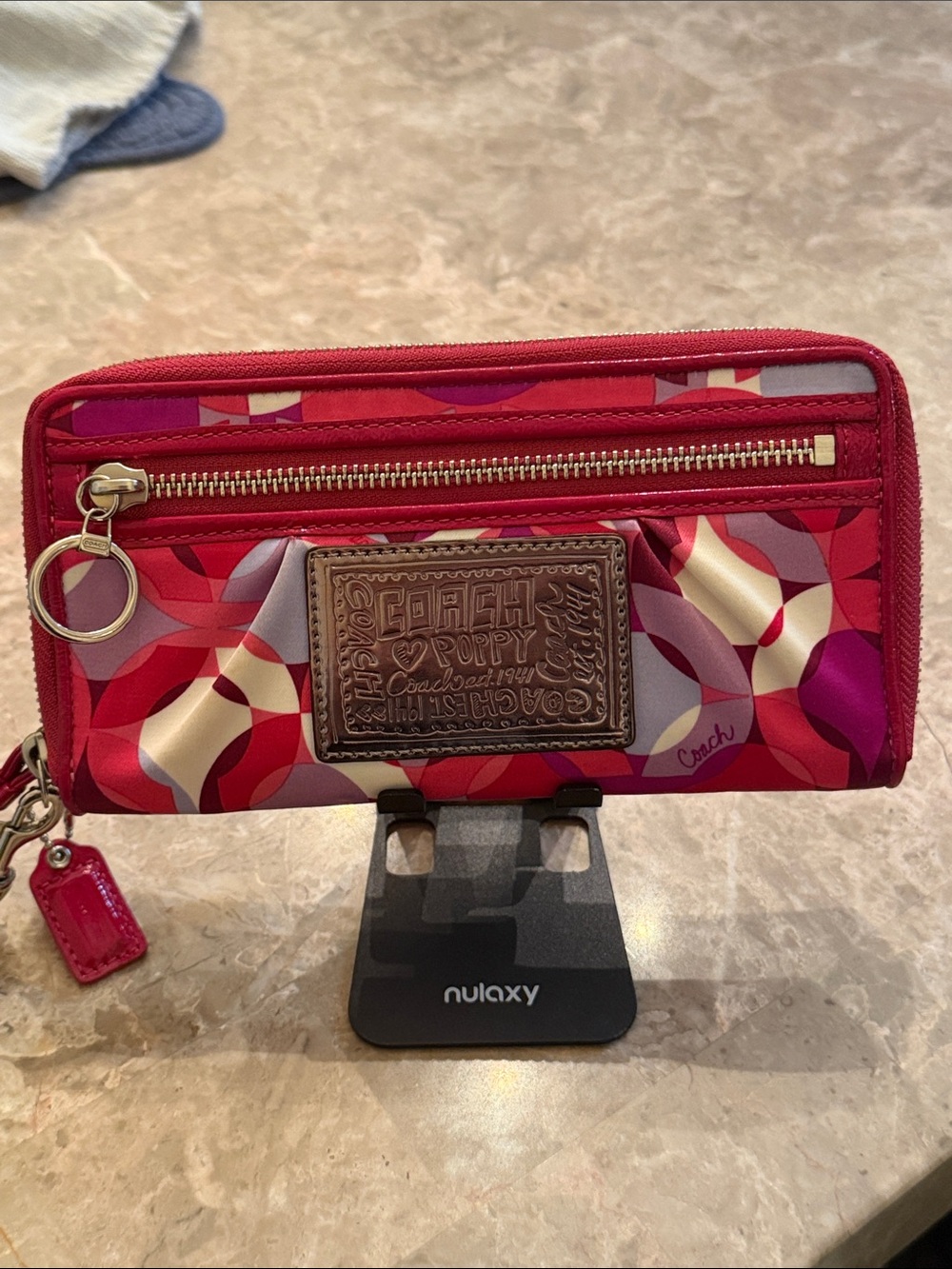 Coach NWOT Poppy Pink and Purple Signature C Large Wallet with Wristlet Strap - Picture 5 of 16